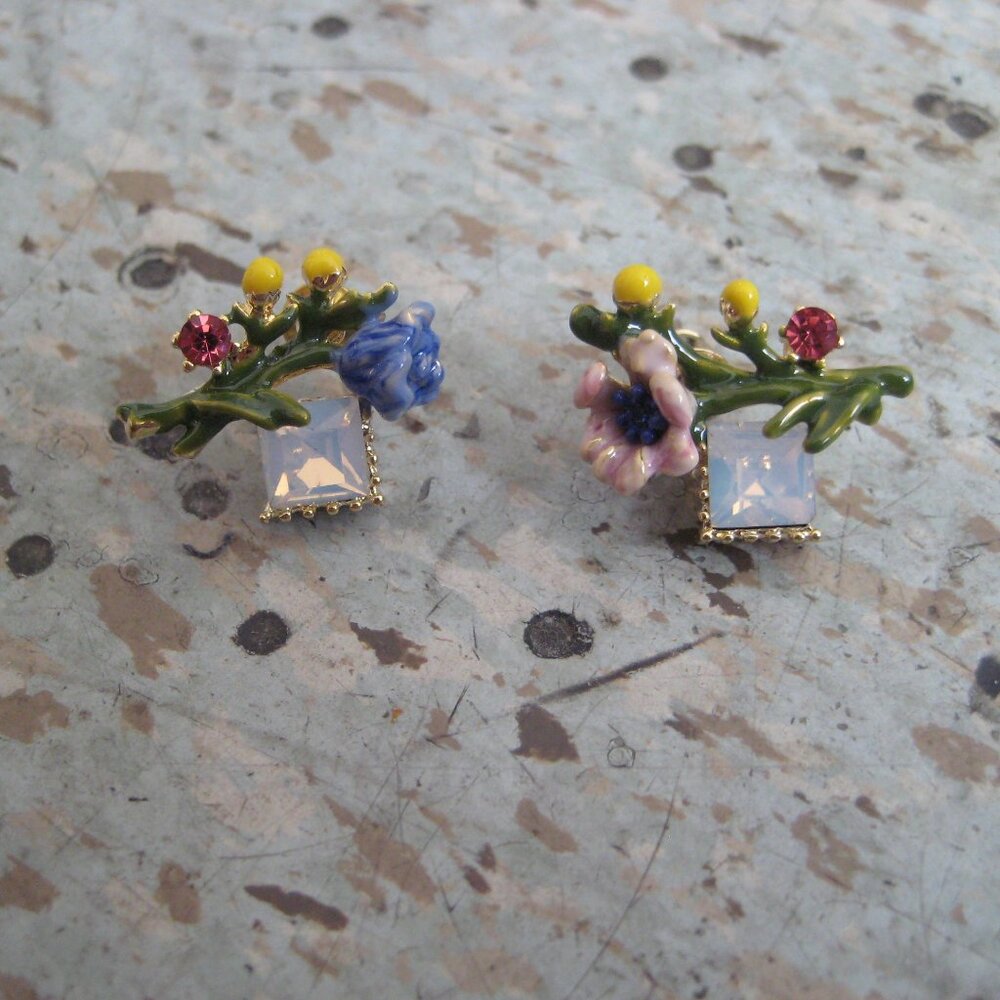 Les Nereides Blue And Purple Flower With Stone Stud Earrings